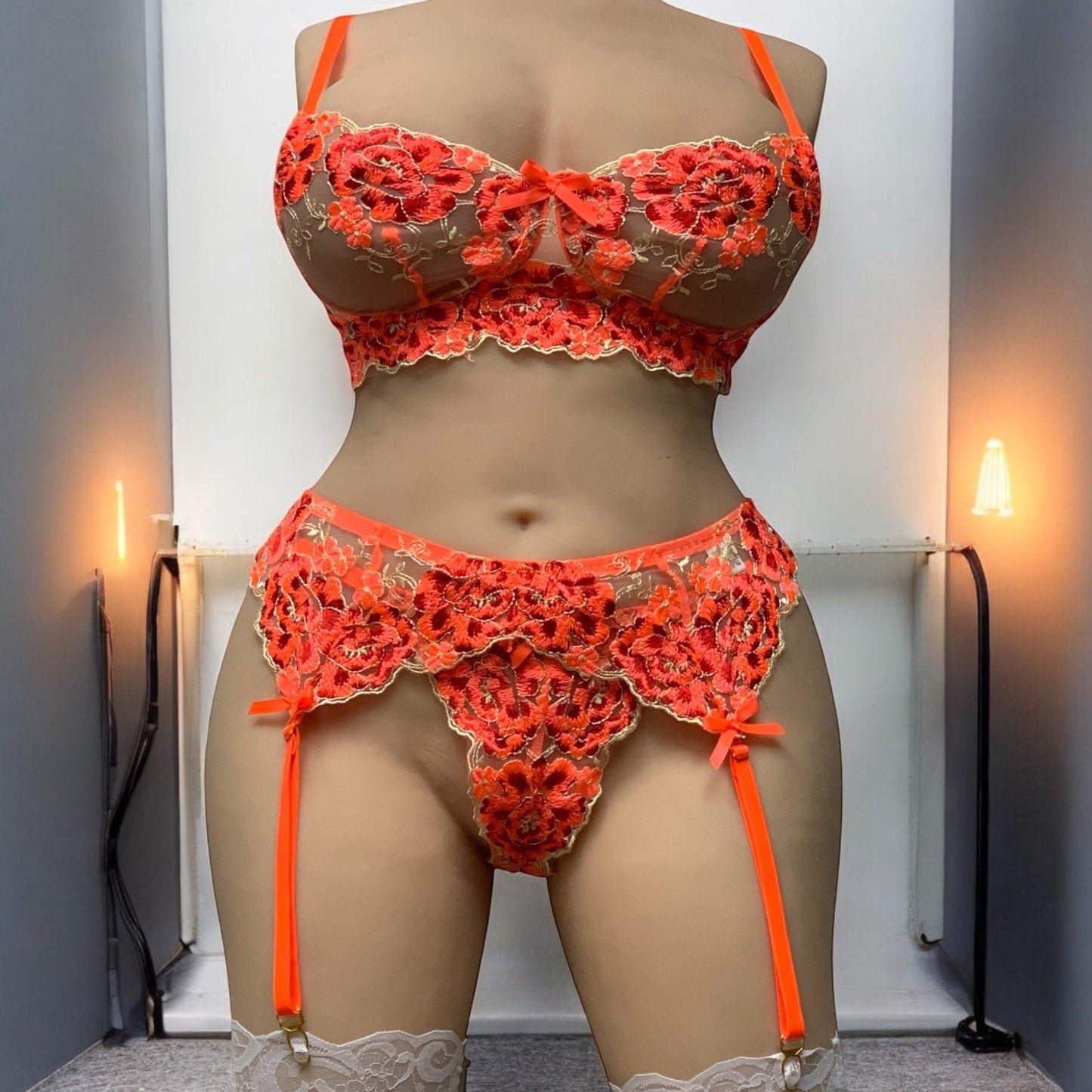 Lingerie 3 pièces sensuelle et vibrant - Concept Beauty