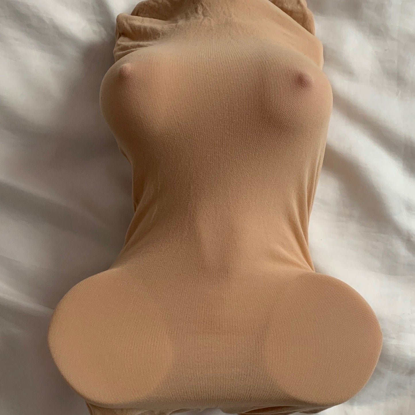 Nylon storage and protection bag for torso dolls