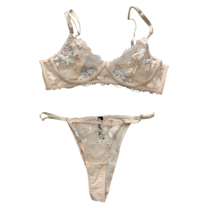 Ensemble lingerie brodé en dentelle florale - Concept Beauty