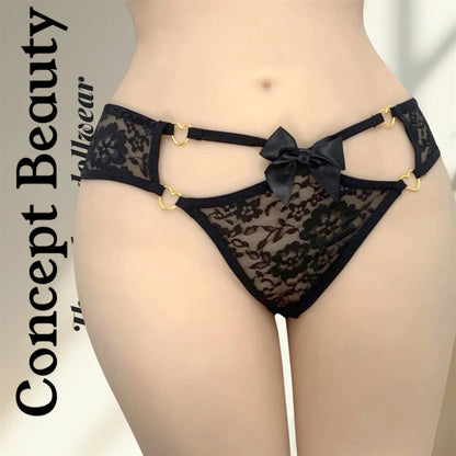 Schwarze Spitzenhöschen – Elegante Verführung 