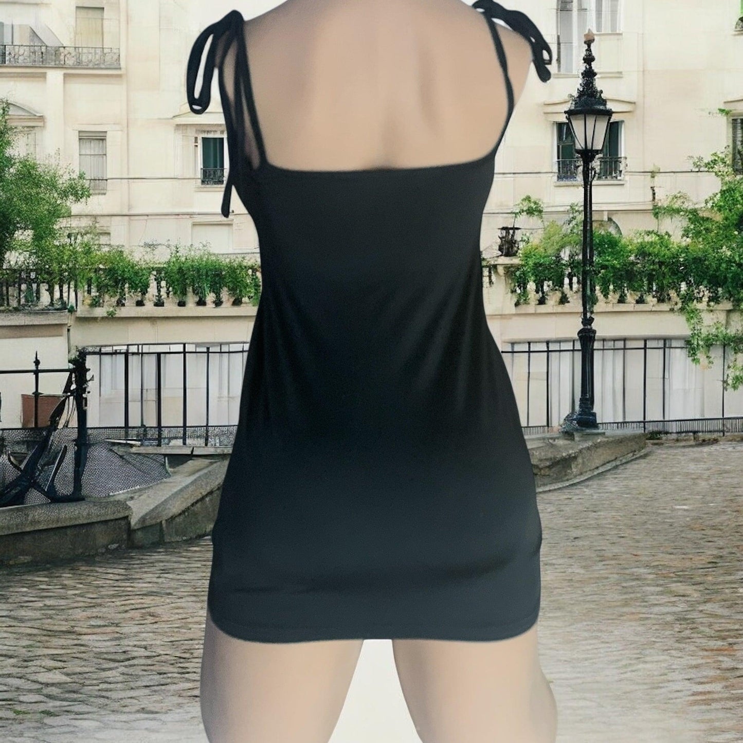 Robe noire - Concept Beauty 