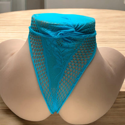 Body en maille bleu profond pour poupée torse, élégant et audacieux en polyamide et élasthanne.