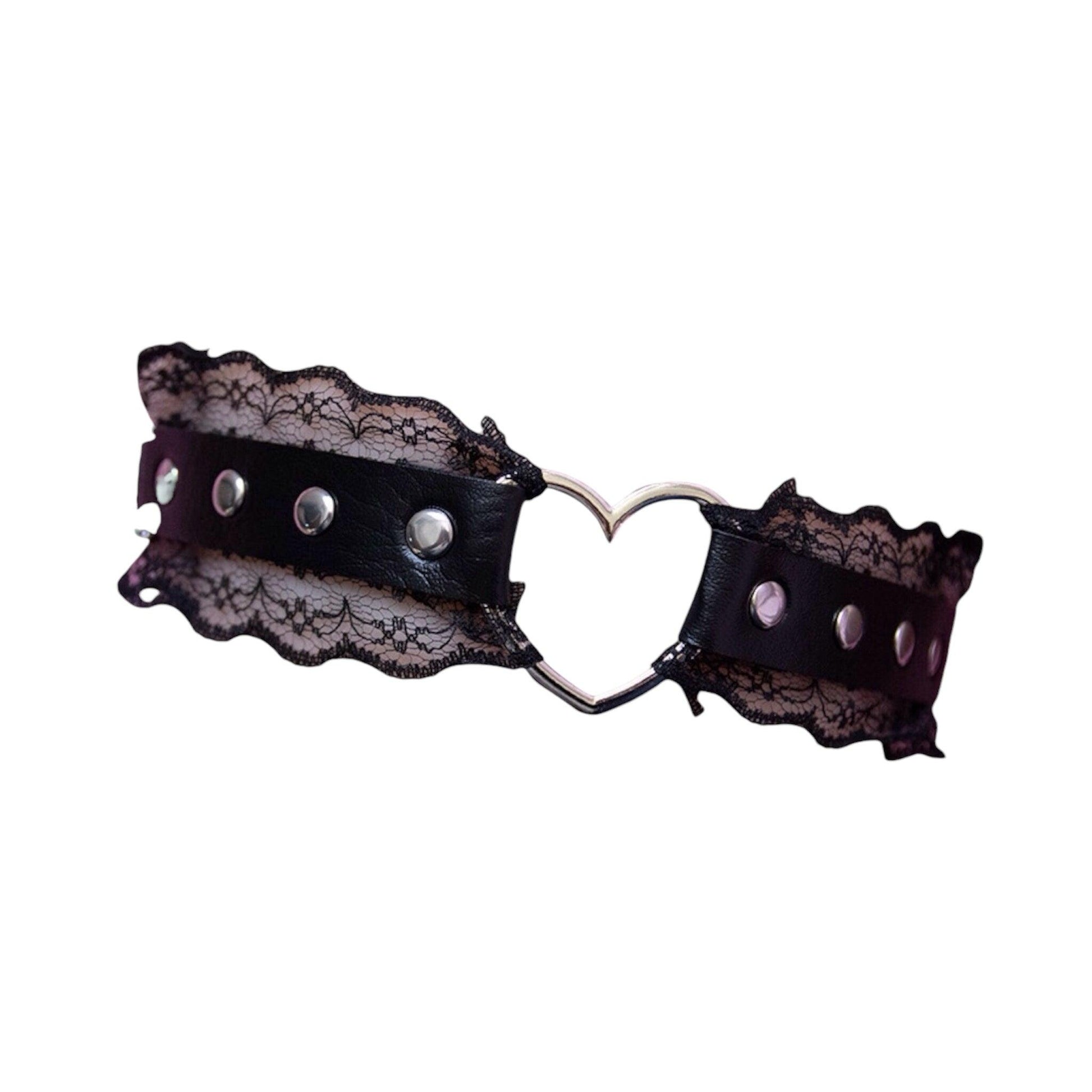 Black lace thigh bracelet for Tantaly torso doll, adding an elegant and sensual touch.