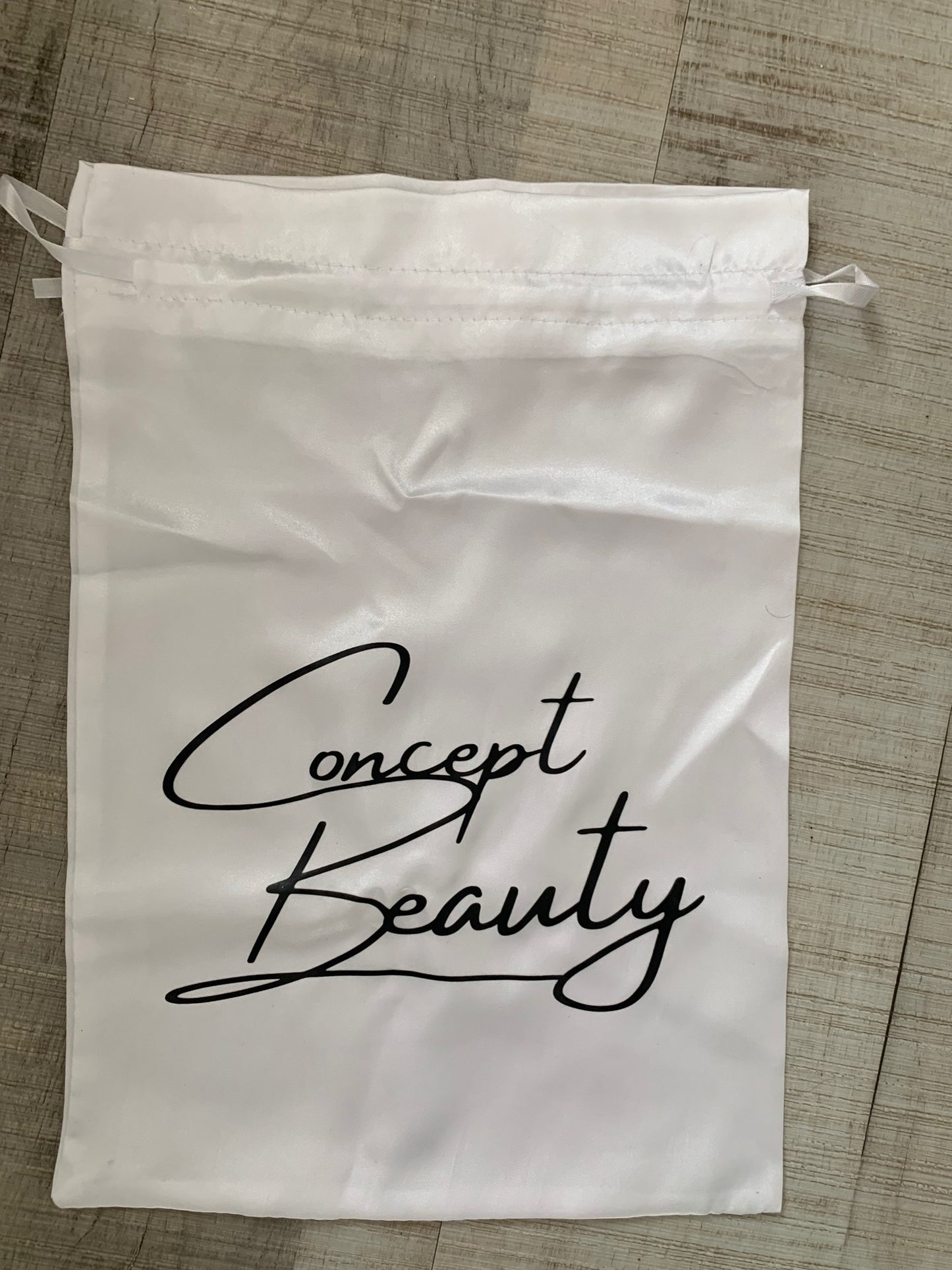 Concept Mini Bag en satin – Secrets bien gardés